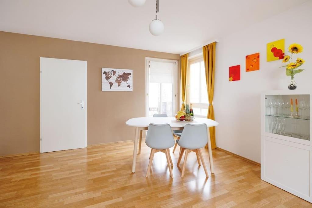New! Cozy & Lovely Home In The 3Rd District Відень Екстер'єр фото